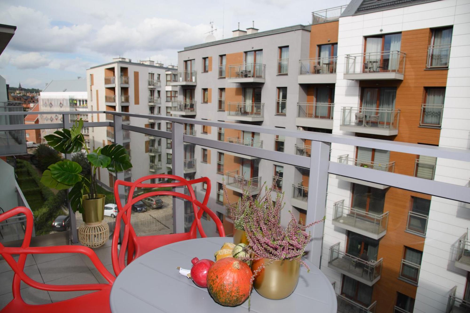 Maya'S Flats & Resorts 34 - Chmielna 73 กดัญสก์ ภายนอก รูปภาพ